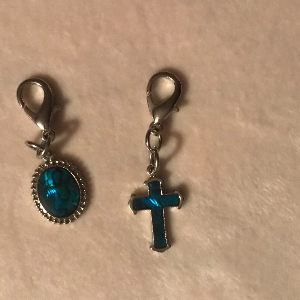 Charms/Pendants blue set of two